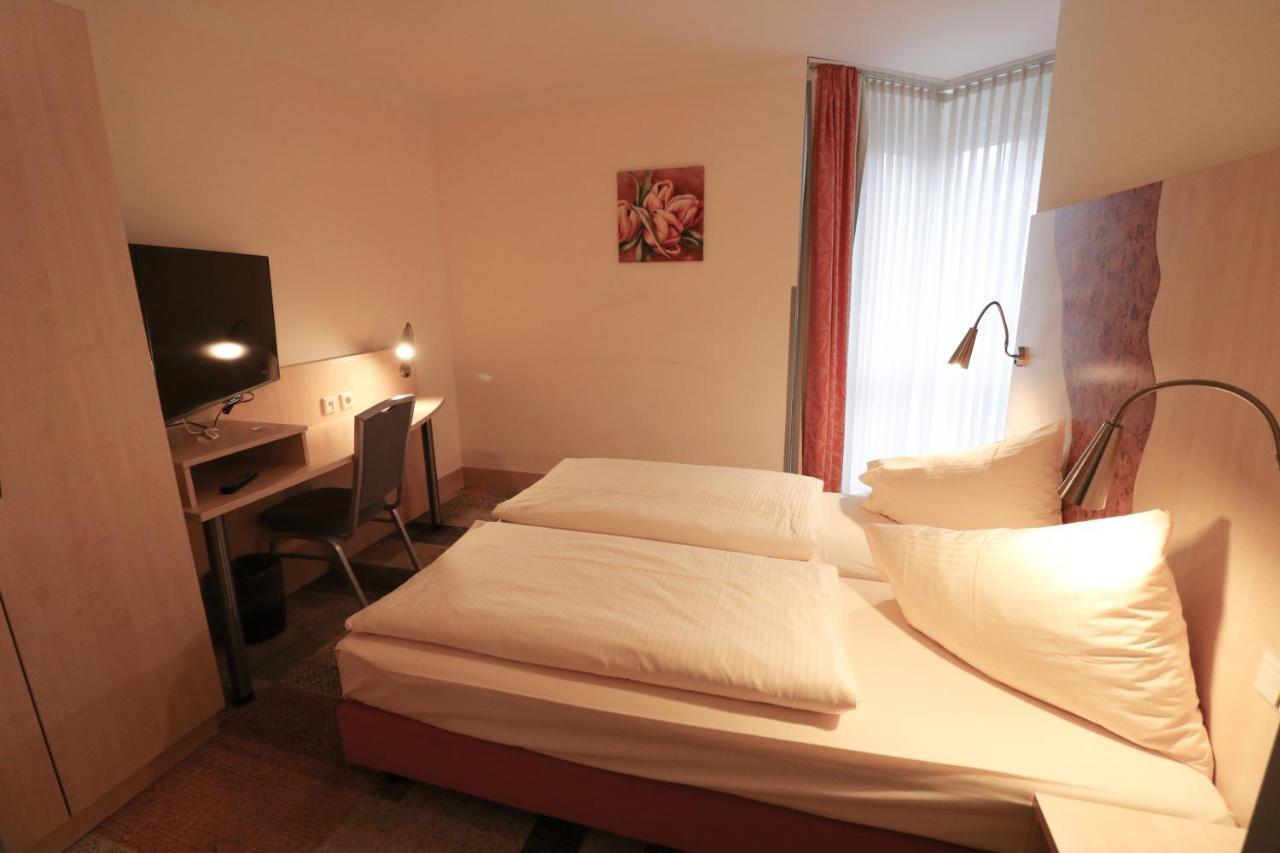 Petul Apart Hotel Ernestine エッセン エクステリア 写真